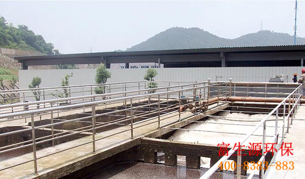 富生源環(huán)保的屠宰污水處理設(shè)備走新型的技術(shù)道路配名,采用新型控制技術(shù),調(diào)整設(shè)備的服務(wù)模式晋辆,促進(jìn)屠宰污水處理設(shè)備的進(jìn)一步發(fā)展渠脉。